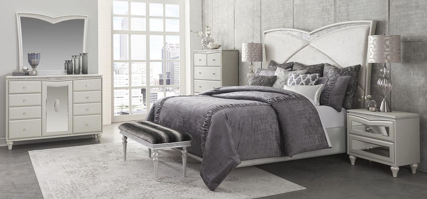 Melrose Plaza King Upholstered Bed in Dove 9019000EK-118 - Bargain Furniture (Detroit, MI)