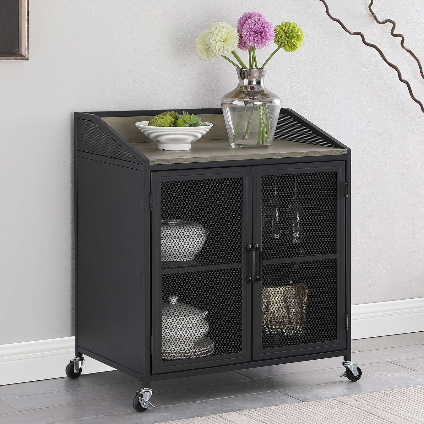Arlette Collection