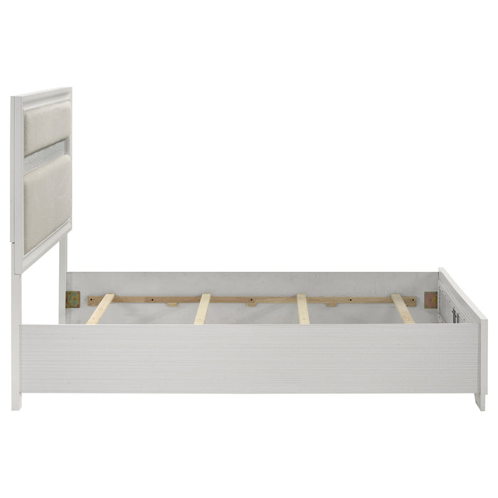 Miranda California King, E.King, Queen, Full, & Twin Bed Black & White - Bargain Furniture (Detroit, MI)