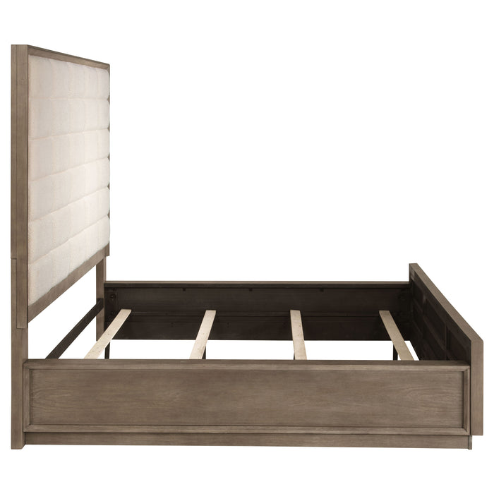 Durango California King, Eatren King, & Queen Bed - Bargain Furniture (Detroit, MI)