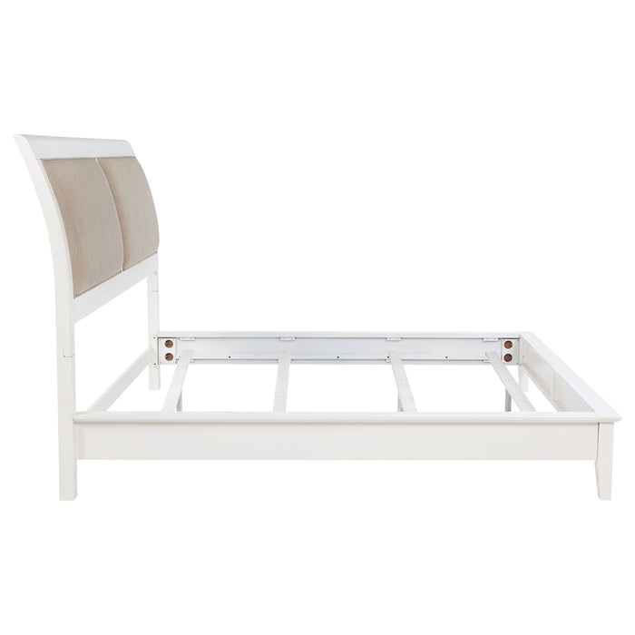 Bexhill California King, E.King, Queen Bed - Bargain Furniture (Detroit, MI)
