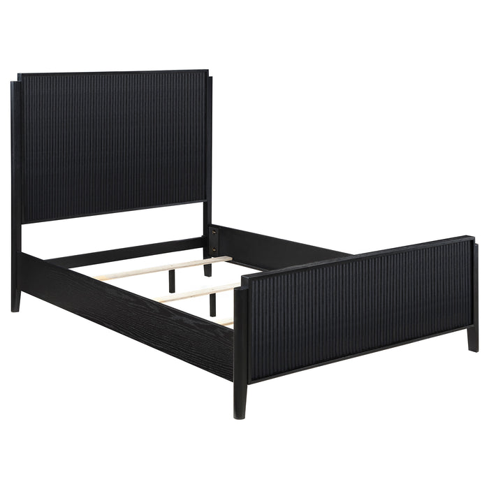 Brookmead California King, Eastren King, & Queen Bed - Bargain Furniture (Detroit, MI)