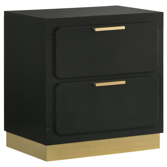 Caraway 4 Pc & Pc E.King, Cal.King, & Queen Bedroom Set Black & White - Bargain Furniture (Detroit, MI)