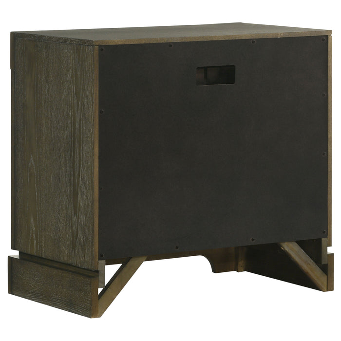 Gran Park 4 & 5 Piece Bedroom Set E.King, Queen, & Cal.King - Bargain Furniture (Detroit, MI)
