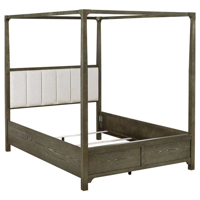 Gran Park 4 & 5 Piece Bedroom Set E.King, Queen, & Cal.King - Bargain Furniture (Detroit, MI)