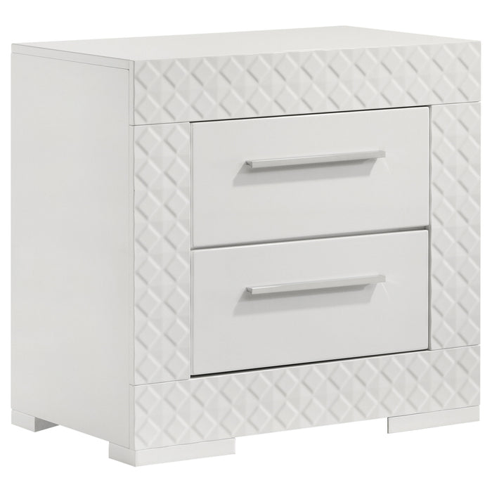 Ives 4 & 5 Piece Bedroom Set E.king & Queen White & Grey - Bargain Furniture (Detroit, MI)