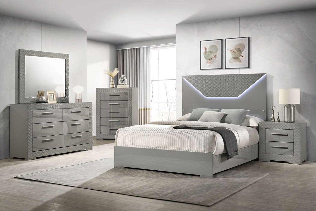 Ives 4 & 5 Piece Bedroom Set E.king & Queen White & Grey - Bargain Furniture (Detroit, MI)