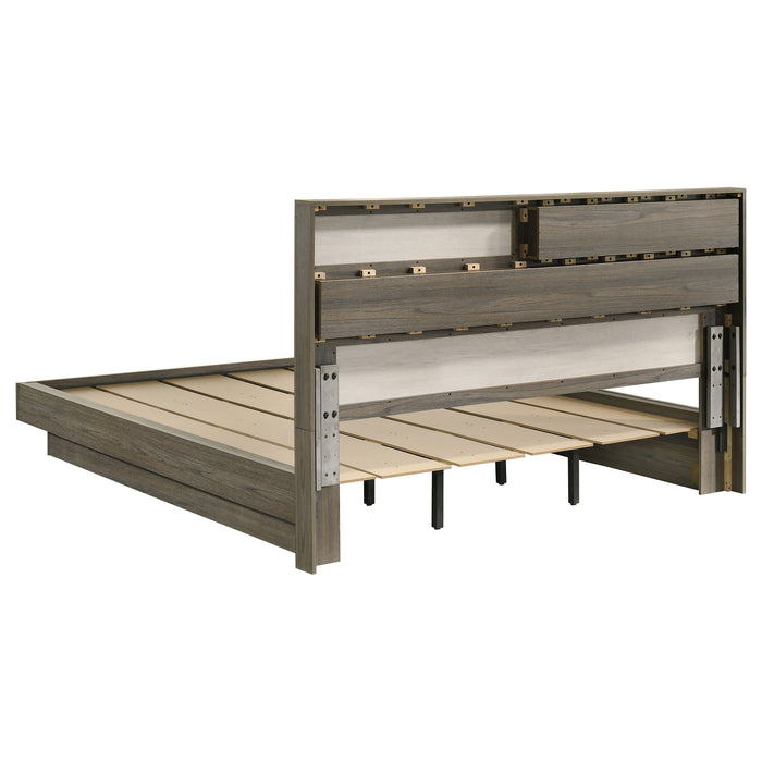 Fenwick California King, Eastren King, Queen Bed - Bargain Furniture (Detroit, MI)