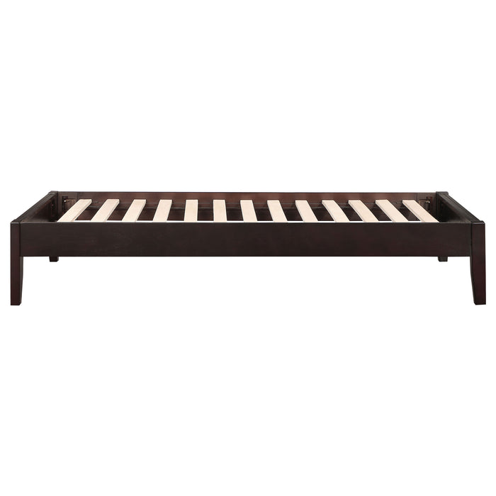 Hounslow Universal Platform Bed - Bargain Furniture (Detroit, MI)