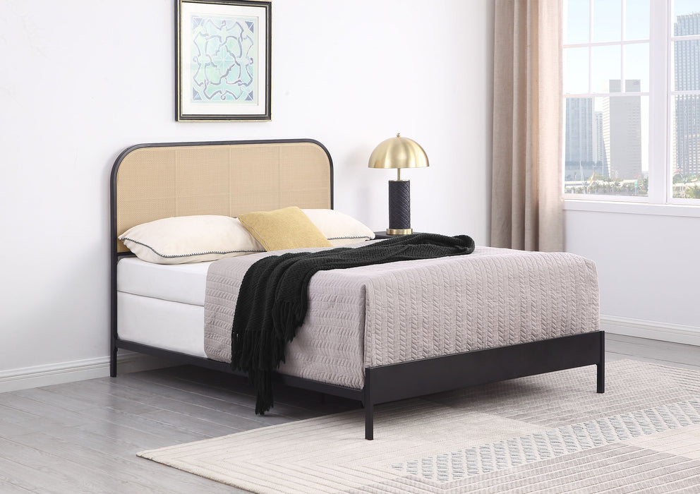 Amherst Eastern King, Queen, Full, & Twin Bed White & Black - Bargain Furniture (Detroit, MI)
