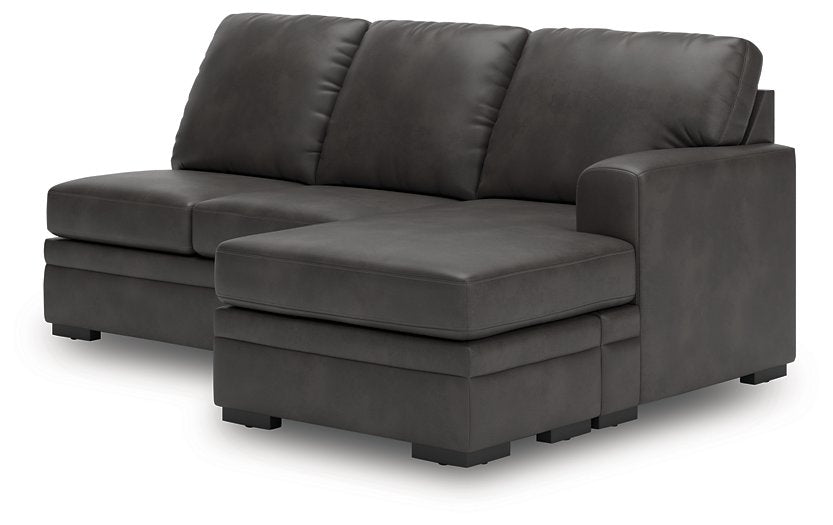 Lofton-Pike Sectional with Chaise - Bargain Furniture (Detroit, MI)