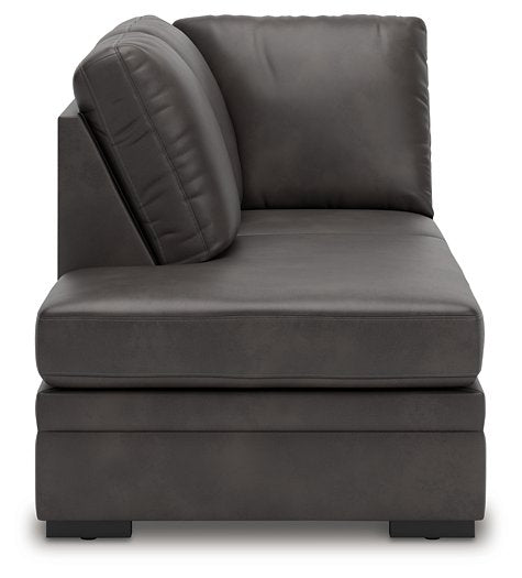 Lofton-Pike Sectional with Chaise - Bargain Furniture (Detroit, MI)