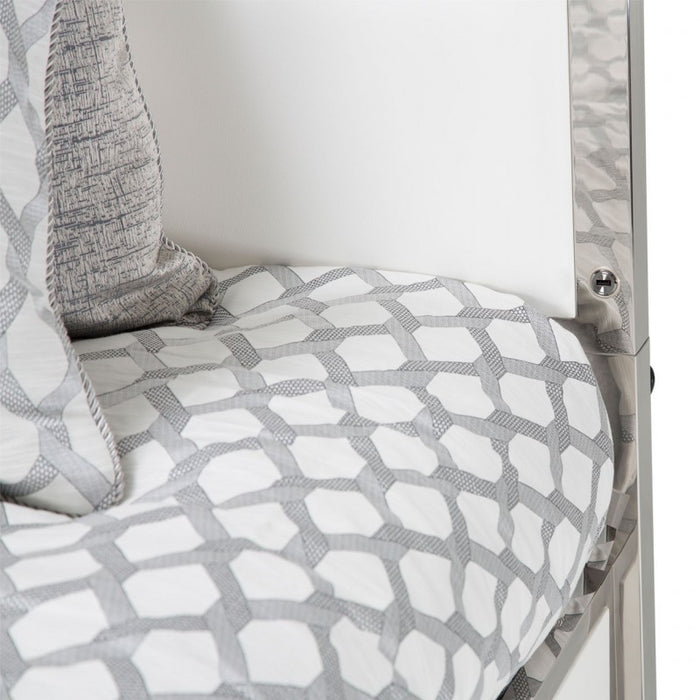 Aico State St Metal Cal King Panel Bed in Glossy White - Bargain Furniture (Detroit, MI)