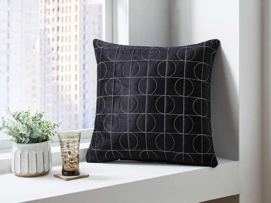 Kydner Pillow (Set of 4) - Bargain Furniture (Detroit, MI)