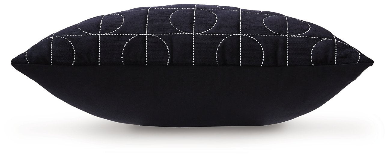 Kydner Pillow (Set of 4) - Bargain Furniture (Detroit, MI)