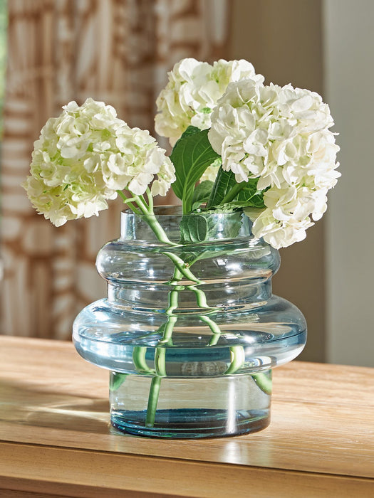 Vallmen Vase - Bargain Furniture (Detroit, MI)