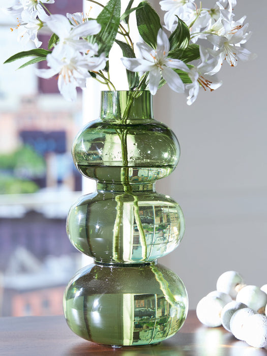 Renethorne Vase - Bargain Furniture (Detroit, MI)