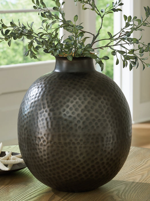 Woody Vase - Bargain Furniture (Detroit, MI)