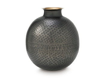 Woody Vase - Bargain Furniture (Detroit, MI)