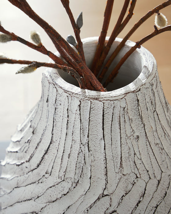Shelvie Vase - Bargain Furniture (Detroit, MI)