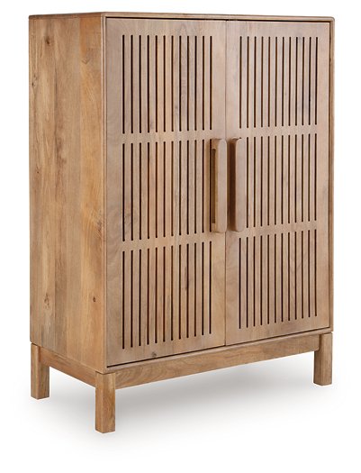 Pellamour Bar Cabinet - Bargain Furniture (Detroit, MI)
