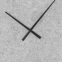 Reinport Wall Clock - Bargain Furniture (Detroit, MI)