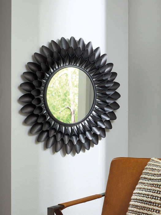 Ryenmour Accent Mirror - Bargain Furniture (Detroit, MI)