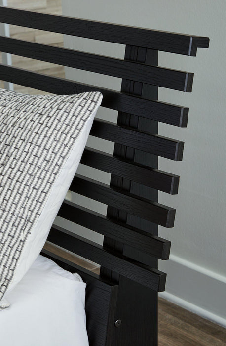 Danziar Slat Bed - Bargain Furniture (Detroit, MI)
