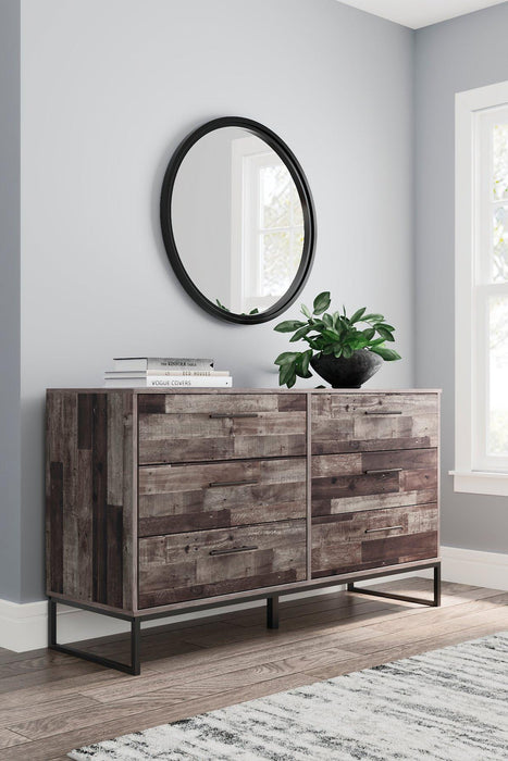 Neilsville Dresser - Bargain Furniture (Detroit, MI)