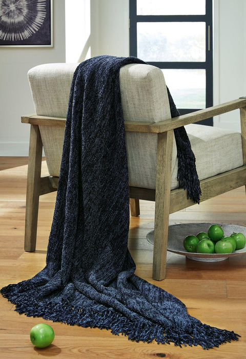 Tamish Throw - Bargain Furniture (Detroit, MI)