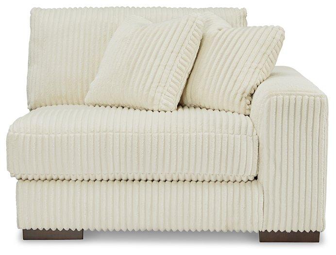 Lindyn Sectional Sofa - Bargain Furniture (Detroit, MI)
