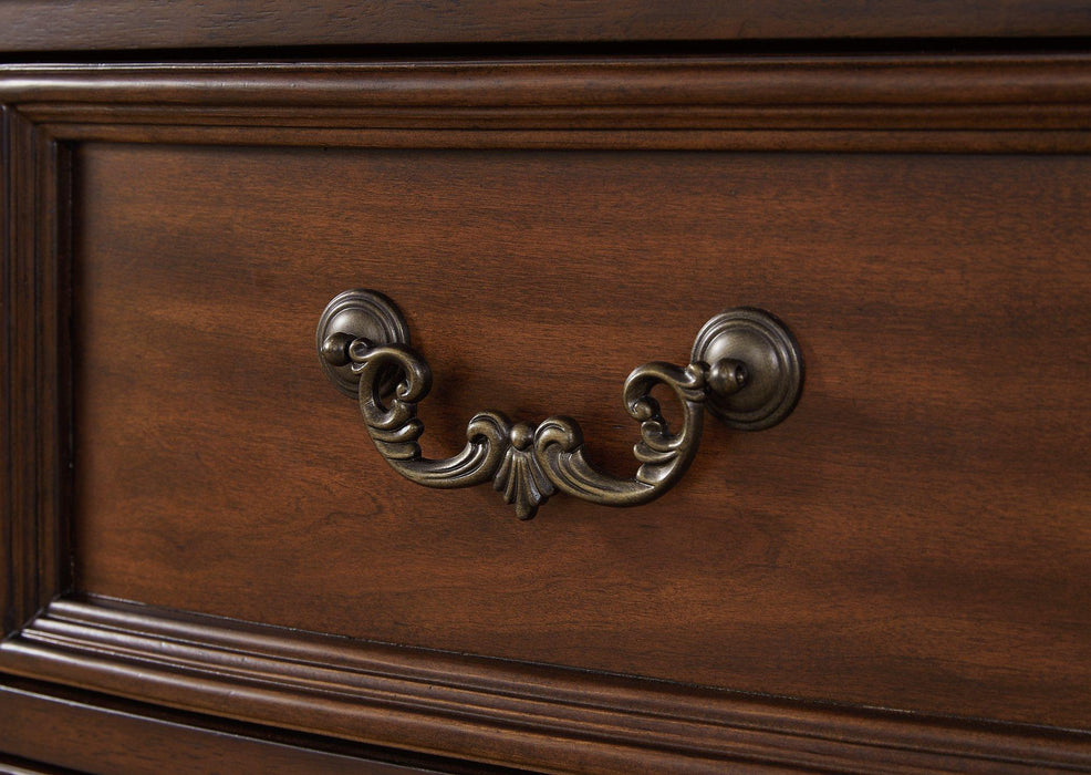 Lavinton Bedroom Set - Bargain Furniture (Detroit, MI)