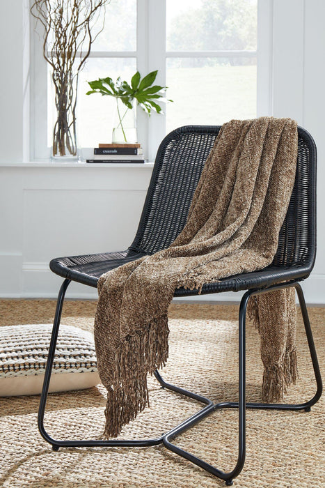 Tamish Throw - Bargain Furniture (Detroit, MI)