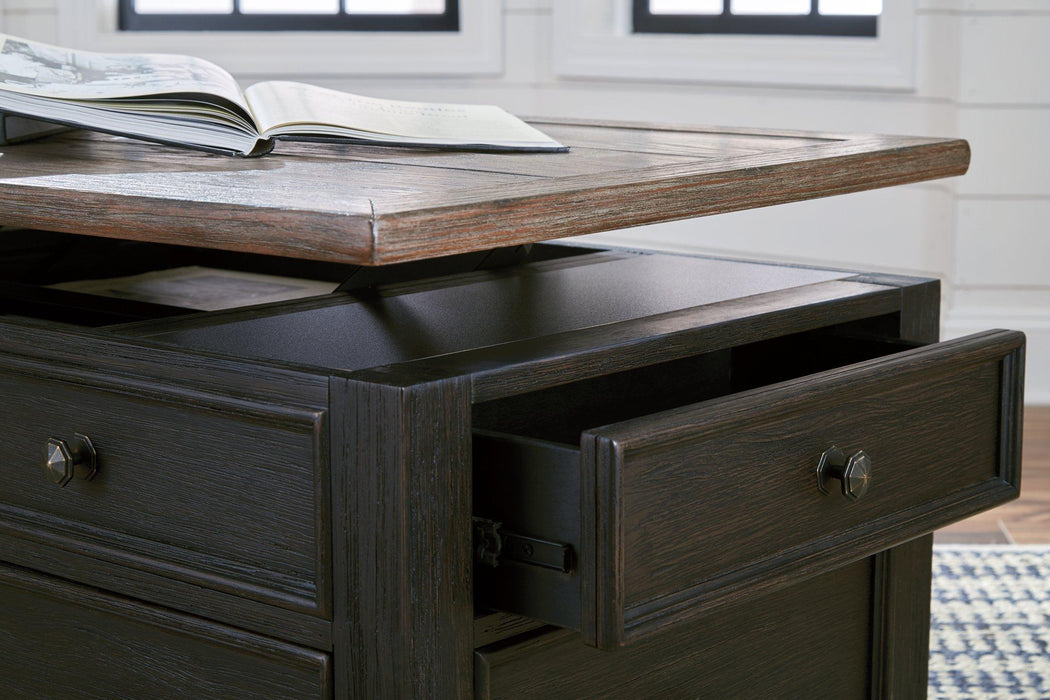 Tyler Creek Table Set - Bargain Furniture (Detroit, MI)