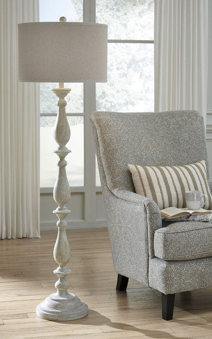 Bernadate Lamp Set - Bargain Furniture (Detroit, MI)