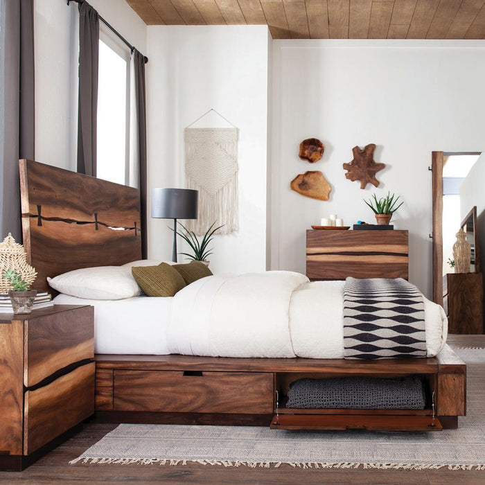 Winslow California King, E.King & Queen Bed Smokey Walnut and Coffee Bean - Bargain Furniture (Detroit, MI)