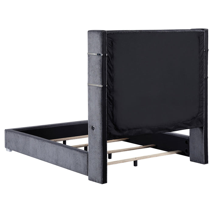 Tisdall California King, E.King & Queen Bed Grey, Black & Queen - Bargain Furniture (Detroit, MI)