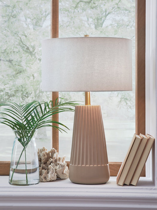 Dellner Table Lamp - Bargain Furniture (Detroit, MI)