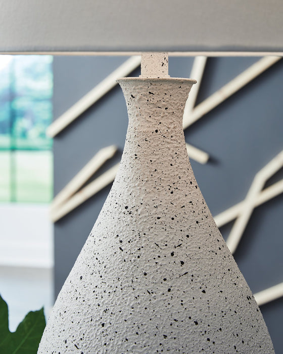 Wyattford Table Lamp - Bargain Furniture (Detroit, MI)