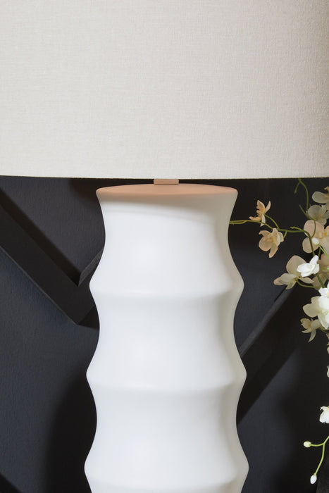 Veraleigh Table Lamp - Bargain Furniture (Detroit, MI)