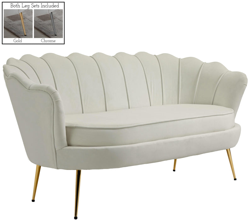 Gardenia Cream Velvet Loveseat image