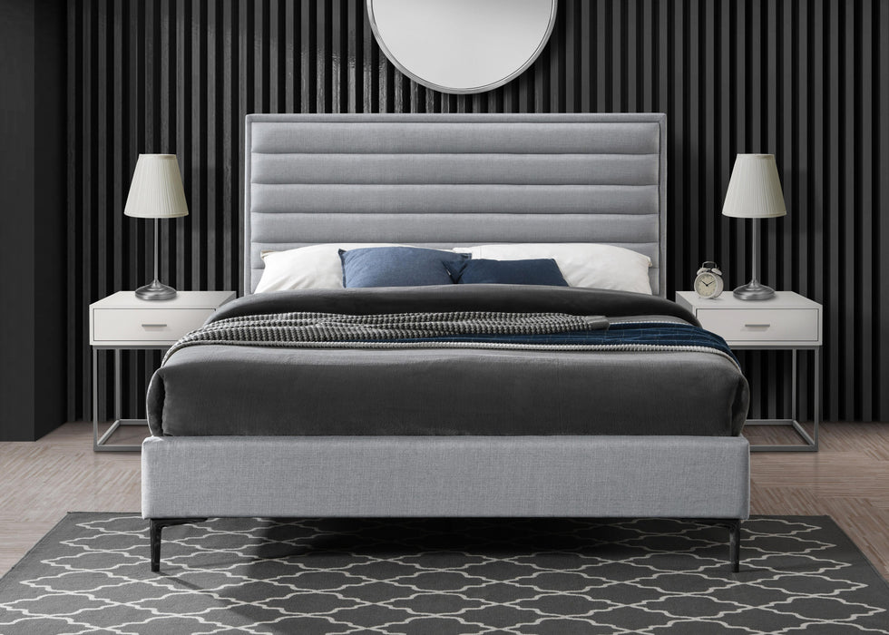Hunter Grey Linen King Bed - Bargain Furniture (Detroit, MI)