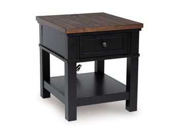 Wildenauer End Table - Bargain Furniture (Detroit, MI)