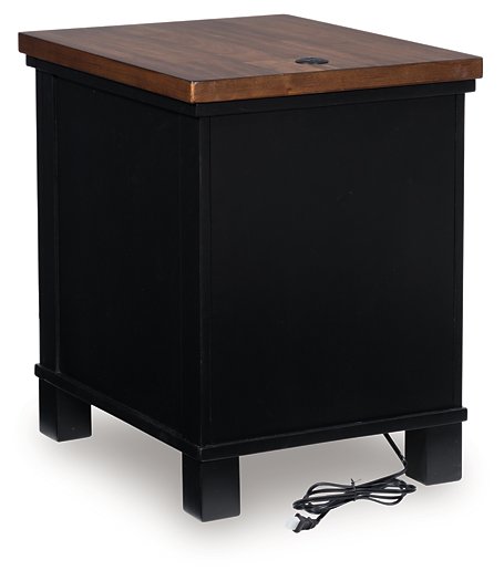 Wildenauer Chairside End Table - Bargain Furniture (Detroit, MI)