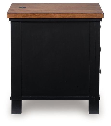 Wildenauer Chairside End Table - Bargain Furniture (Detroit, MI)